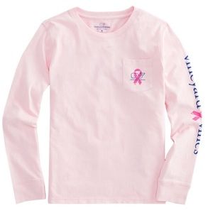 Vineyard Vines Breast cancer awareness